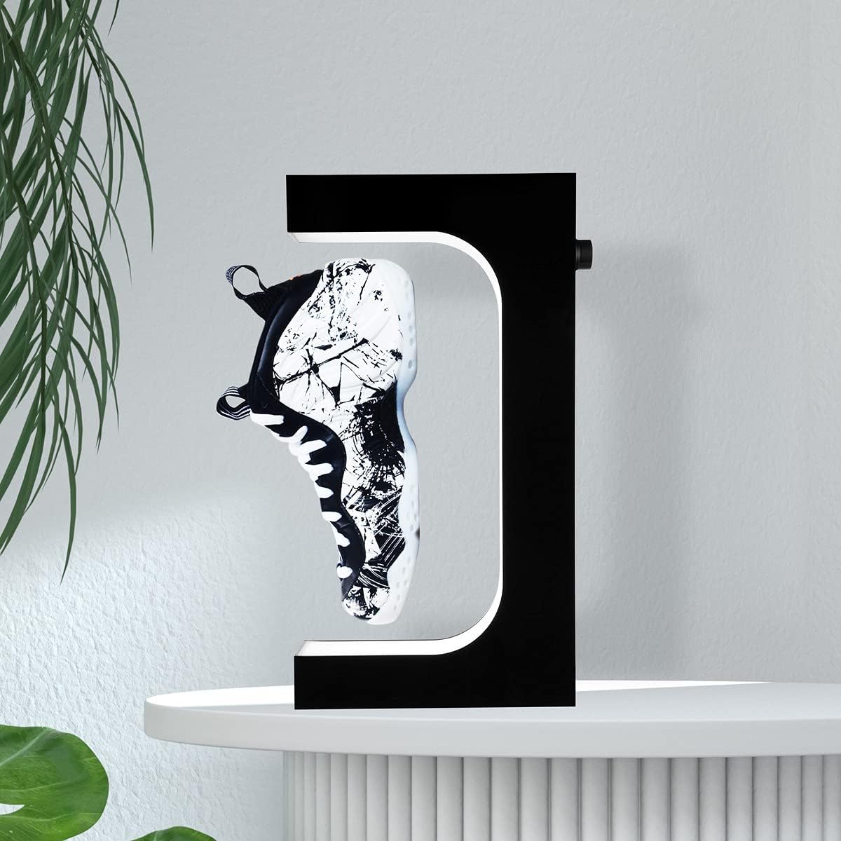 Schwebendes Schuh-Display Magnetische Levitation Sneaker Stand mit LED-Licht